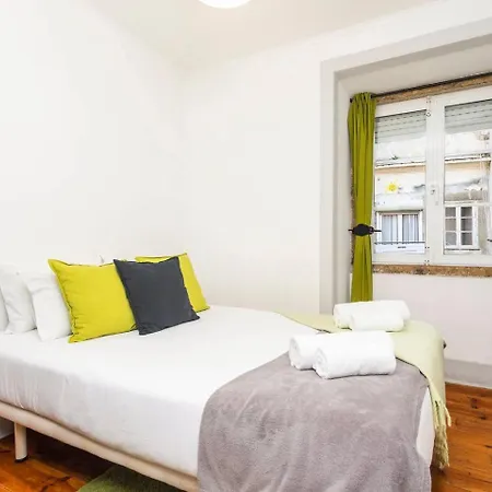 Guestready - Amazing Near National Pantheon! Лиссабон
