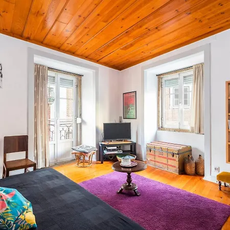 Guestready - Amazing Near National Pantheon! Apartment