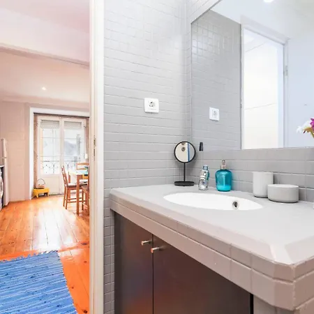 아파트 Guestready - Amazing Near National Pantheon!